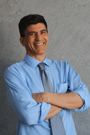Dr. Patricio Mendez